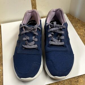 Adidas women’s coreracer lightweight running shoes/sneakers